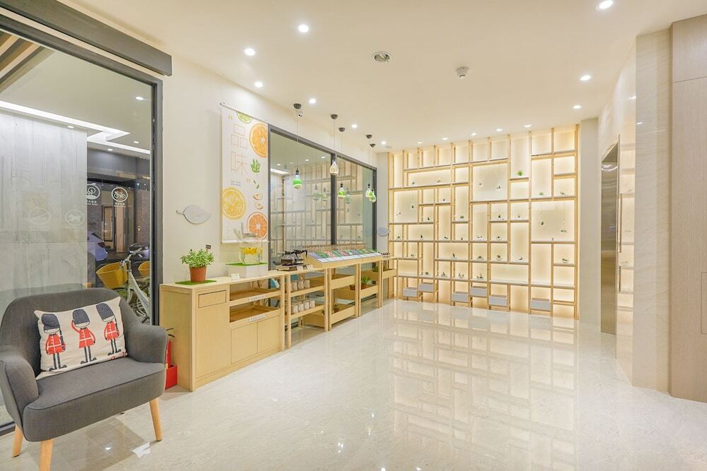 Green Hotel - West District Taichung Buitenkant foto